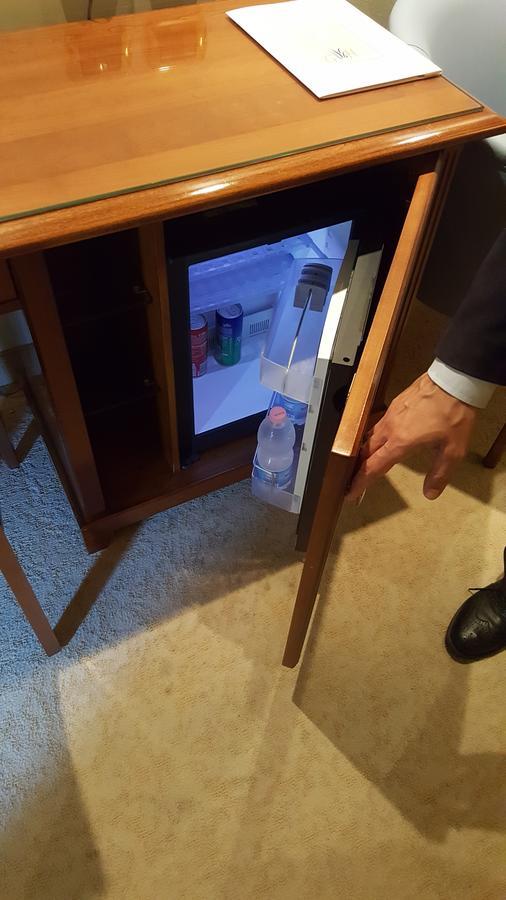 嘉尔德尼亚酒店 拉扎罗 外观 照片